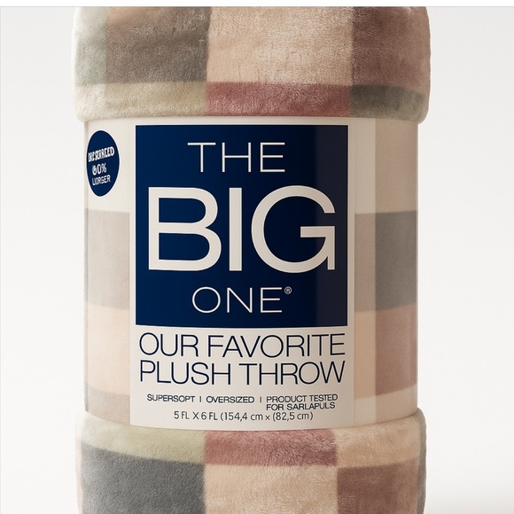 The Big One Plaid Blanket NWT 60"x72" | Cozy Neutral Pastel Throw | Soft & Comfy - Picture 1 of 2